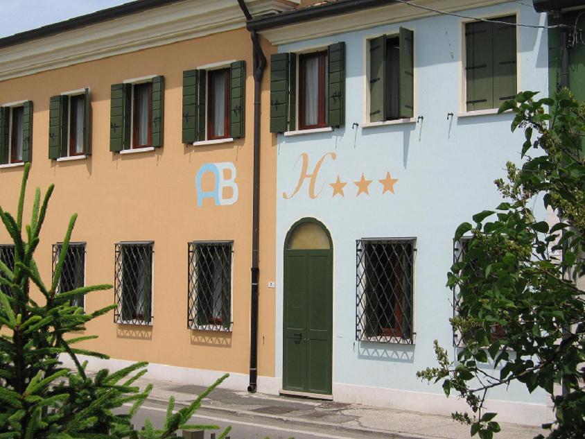 Hotel Ab Baretta Legnaro Extérieur photo